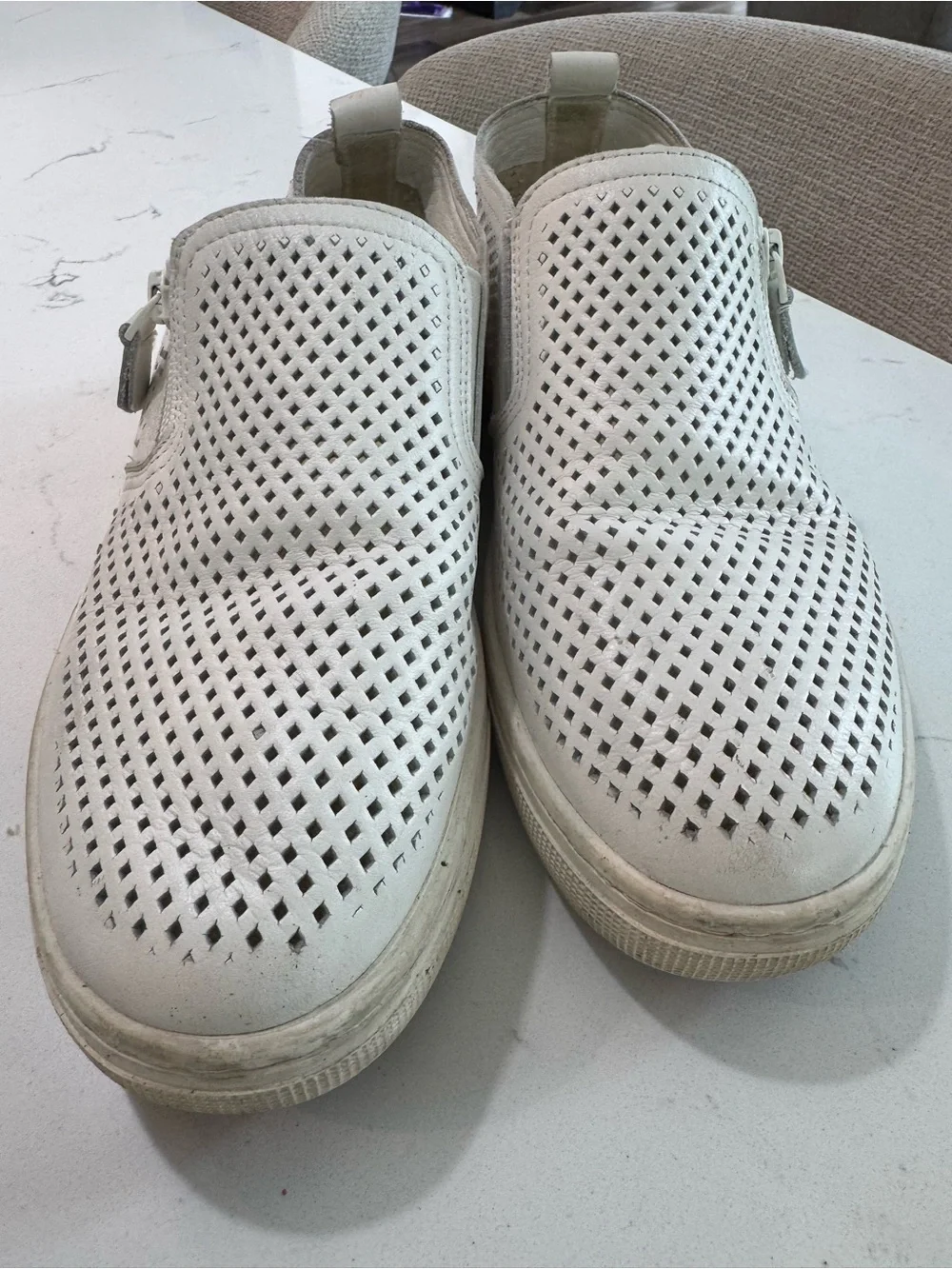 Propet Slip-On Perforated Leather Sneakers Women’s Size 8.5